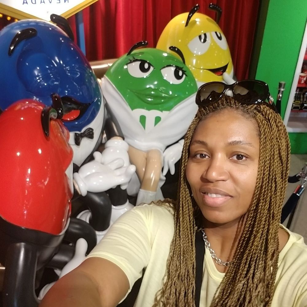 Meet your Posher, Jennifer